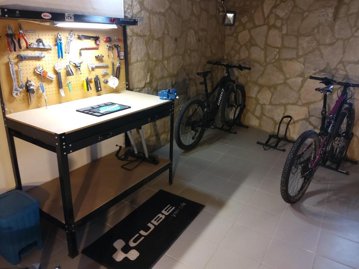 B&B Il Riposo Del Viandante San Quirico dʼOrcia Extérieur photo
